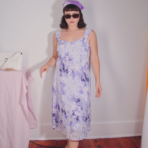 2000’s Y2K Lavender Floral Dress - Picture 4 of 8